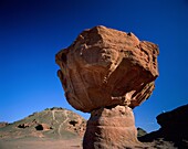 erosian, formation, Israel, monolith, monument, mus. Erosian, Formation, Holiday, Israel, Near East, Landmark, Monolith, Monument, Mushroom, National, Natural, Outdoors, Park, Rock