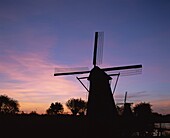 Holland, Kinderdijk, Netherlands, Silouhette, Sunse. Holiday, Holland, Europe, Kinderdijk, Landmark, Netherlands, Silouhette, Sunset, Tourism, Travel, Vacation, Windmills