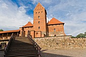 Traku salos pilis, Trakai Island Castle, on the island of Lake Galve, Trakai, Aukstaitija, Highlands, Lithuania