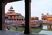 India, Uttar Pradesh, World Heritage Site, Fatehpur Sikri, Anup Talao pond seen from Diwan Khana-i-Khas palace also called Daulat Khana