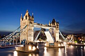 England, London, Tower Bridge