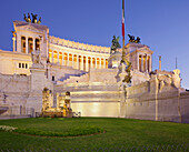 National Monument, Monumento Vittorio Emanuele II in the evening light, Piazza Venezia, Rome, Lazio, Italy