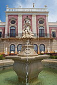 Fountiain in the garden, Palacio de Estoi, Estoi, Algarve, Portugal, Europe