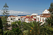 Blick auf Häuser der Stadt Garachico, Teneriffa, Kanarische Inseln, Spanien, Europa
