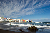 Strand unter Wolkenhimmel, Playa Jardin, Puerto de la Cruz, Teneriffa, Kanarische Inseln, Spanien, Europa