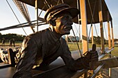STEVEN SMITH FIRST FLIGHT SCULPTURE WRIGHT BROTHERS NATIONAL MEMORIAL KITTY HAWK OUTER BANKS NORTH CAROLINA USA