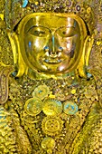 Myanmar (Burma), Mandalay State, Mandalay, Mahamuni pagoda with a Buddha covered with 5000 kg of gold