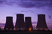 England,Nottinghamshire,Radcliffe-on-Soar,Coal Fired Power Station Cooling Towers
