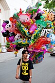 Vietnam,Vietnam,Ho Chi Minh City,Balloon Vendor