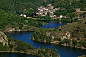 France, Lozère (48), Castanet village on the shores of Lake Villefort, in the gorges of the Altier, peripheral region of the Cevennes National Park