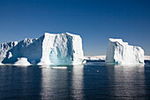 Eisberge vor der Antarktischen Halbinsel, Südpolarmeer, Antarktis