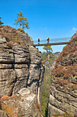 Brücke auf dem Bastei Felsen, Elbsandsteingebirge, Sächsische Schweiz, Sachsen, Deutschland, Europa
