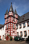 Außenansicht des Fachwerkturms von Siegfrieds Mechanisches Musikkabinett Museum, Rüdesheim am Rhein, Hessen, Deutschland, Europa