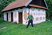 Poland, Lesser Poland, Tarnow region, Zalipie, Hay making