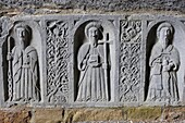 Ireland, County Kilkenny, Jerpoint Abbey, Tomb of Felix O´Dulany, bishop of the Diocese of Ossory