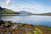Loch Duich, nahe Dornie, Highland, Schottland, Großbritannien, Europa