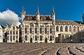 Burg Square with the Town Hall ´Stadhuis´ The Gothic town hall was built from 1376 to 1420 It is one of the oldest Gothic town halls in Flanders, Bruges, Belgium, Europe