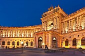 The Hofburg Palace in Vienna was on 13 Century until 1918 with interruptions, the residence of the Habsburgs in Vienna Since 1945, it is the official residence of the Austrian Federal President In her most of the Austrian National Library and several muse