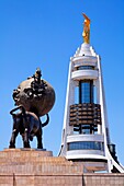 Fountains and the Arch of Neutrality, Ashgabat, Turkmenistan