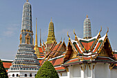 Wat Phra Kaeo (Wat Phra Kaew) Or Temple Of The Emerald Buddha, Situated Within The Grounds Of The Royal Palace, Bangkok, Thailand, Asia