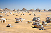 Egypt, limestone rocks in the White desert