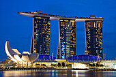 Asia, Singapore, Marina Bay Sands, Marina Bay Sands Hotel, Hotel, Hotels, architecture, Casino, Casinos, Night View, Night Lights, Illumination, Tourism, Holiday, Vacation, Travel. Asia, Singapore, Marina Bay Sands, Marina Bay Sands Hotel, Hotel, Hotels, 