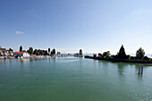 Blick auf den Hafen und Romanshorn, Romanshorn, Bodensee, Baden-Württemberg, Deutschland