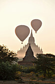 Sula-mani Tempel mit Ballons, Bagan, Myanmar, Burma, Asien