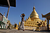 Kuthodaw Pagoda, Mandalay, Myanmar, Burma, Asia