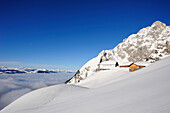 Gruttenhütte im Schnee, Wilder Kaiser, Kaisergebirge, Tirol, Österreich