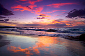 Hawaii, Maui, Wailea, Sunset at Mokapu Beach.