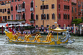 Historic rowing regatta on the Grand Canal, Venice, Venetia, Italy, Europe