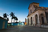 Cuba, Sancti Spiritus Province, Trinidad, Iglesia Parroquial de la Santisima Trinidad, Holy Trinity Church, dusk