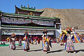 China, Gansu, Amdo, Xiahe, Monastery of Labrang Labuleng Si, Losar New Year festival, Cham Dances, Black Hat dance