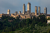 Cityscape with towers, San Gimignano, hill town, UNESCO World Heritage Site, province of Siena, Tuscany, Italy, Europe