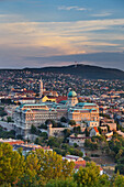 Blick von der Zitadelle auf den Burgpalast, Unesco Weltkulturerbe, Gellertberges, Matthiaskirche, Buda, Budapest, Ungarn