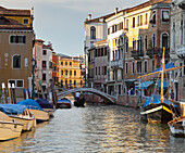 Gondel auf dem Rio di San Trovaso, Dorsoduro, Venedig, Italien