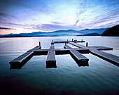 USA, Idaho, boat docks at Priest Lake