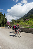 Radfahrer am Col de Soller, Soller, Mallorca, Spanien