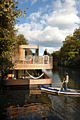 Houseboat on the Eilbek canal, Hamburg, Germany