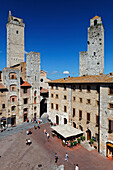 Piazza della Cisterna, San Gimignano, Tuscany, Italy