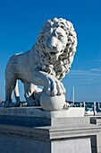 LION STATUE BRIDGE OF LIONS INTERCOASTAL WATERWAY SAINT AUGUSTINE FLORIDA, USA