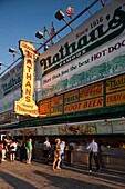 NATHANS FAMOUS HOT DOG STAND SURF AVENUE CONEY ISLAND BROOKLYN NEW YORK USA