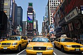 TAXI CABS TIMES SQUARE MIDTOWN MANHATTAN NEW YORK CITY USA