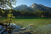 Hintersee mit Blick zum Hochkalter, Ramsau, Berchtesgadener Land, Nationalpark Berchtesgaden, Oberbayern, Bayern, Deutschland