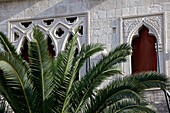 Detail eines Altstadthauses im arabischen Stil, Hvar, Dalmatien, Kroatien