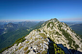 Blick vom Hochstaufen auf Loferer Steinberge, Sonntagshorn, Mittelstaufen und Zwiesel, Chiemgauer Alpen, Chiemgau, Oberbayern, Bayern, Deutschland