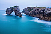 Castro de las Gaviotas, Nueva de Llanes, Llanes council, Cantabrian sea, Asturias, Spain, Europe