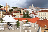 Portugal, Lisbon, View from Portas do Sol in Alfama District