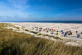 Beach chairs at the beach, Juist Island, North Sea, East Frisian Islands, East Frisia, Lower Saxony, Germany, Europe